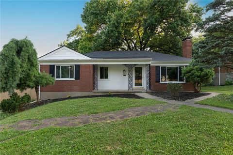 Homes For Sale - 2803 Westbrook Drive<br/> Hamilton County, Cincinnati, OH 45211