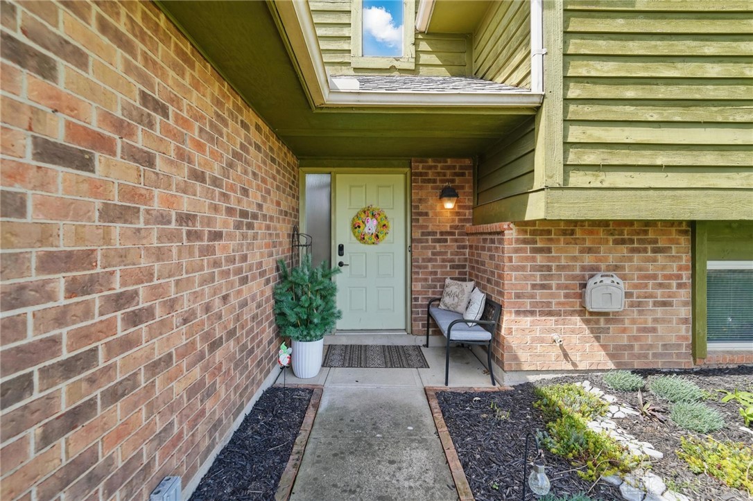 6604 Loblolly Drive, Dayton, Ohio image 4