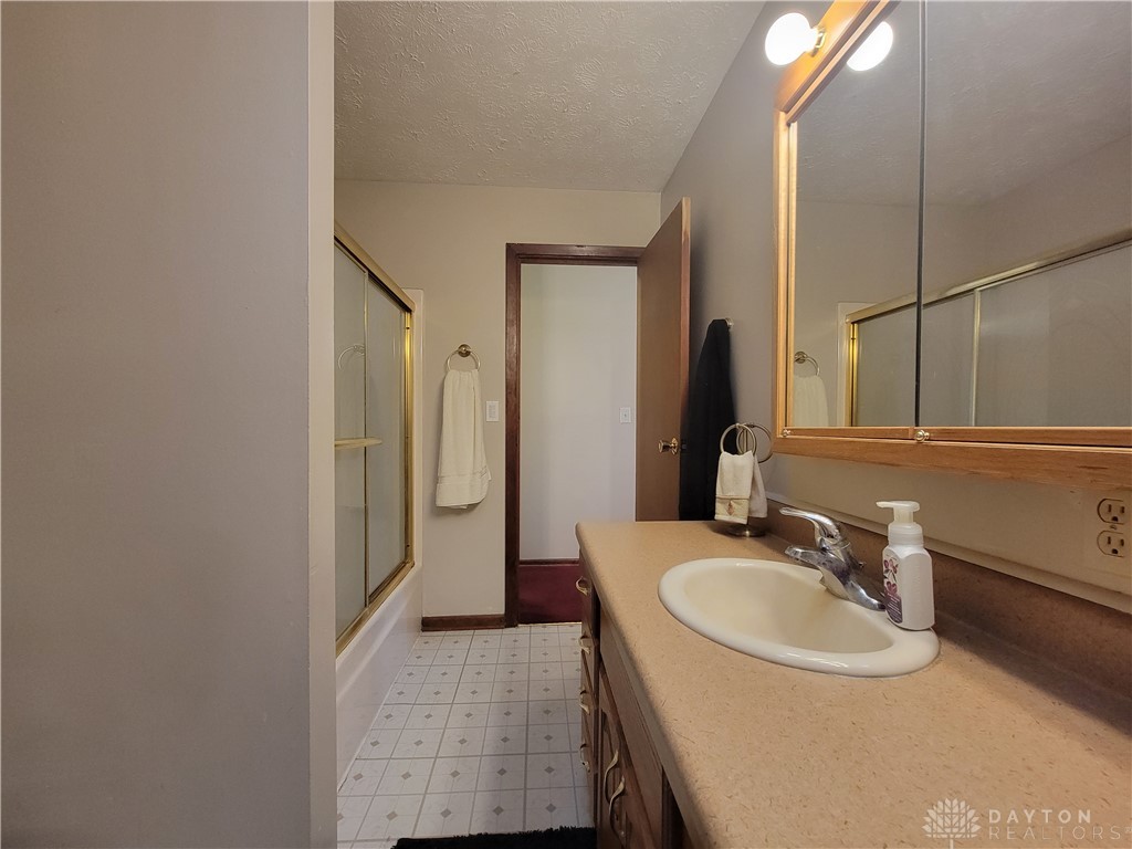 13659 Little Richmond Road, Brookville, Ohio image 36