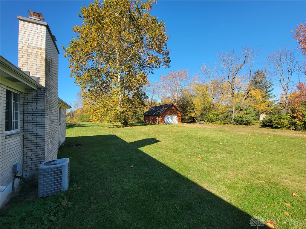 13659 Little Richmond Road, Brookville, Ohio image 46