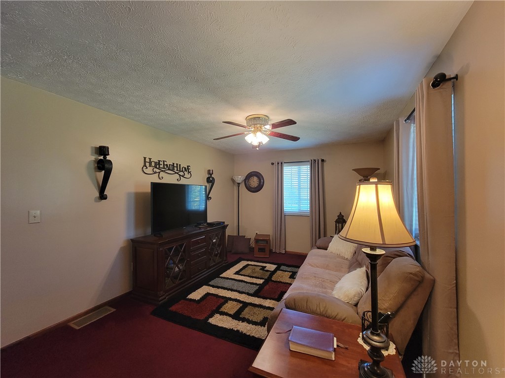 13659 Little Richmond Road, Brookville, Ohio image 25