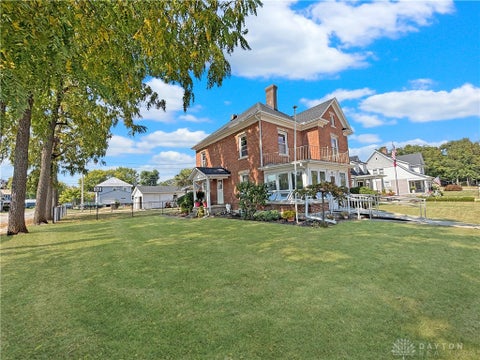 Photo for 502 N Broadway Street