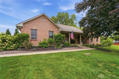 Photo of 2596 E State Route 73, Clearcreek Twp, OH 45068 (MLS # 962126)