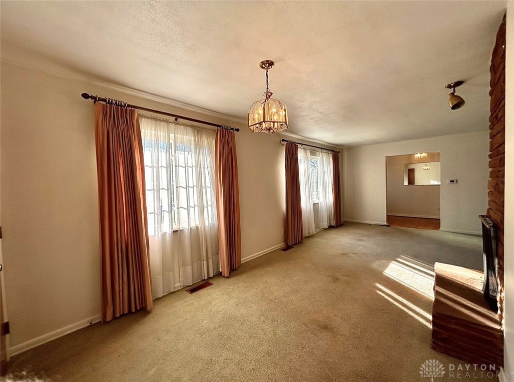 321 Laurelann Drive, Dayton, Ohio image 14