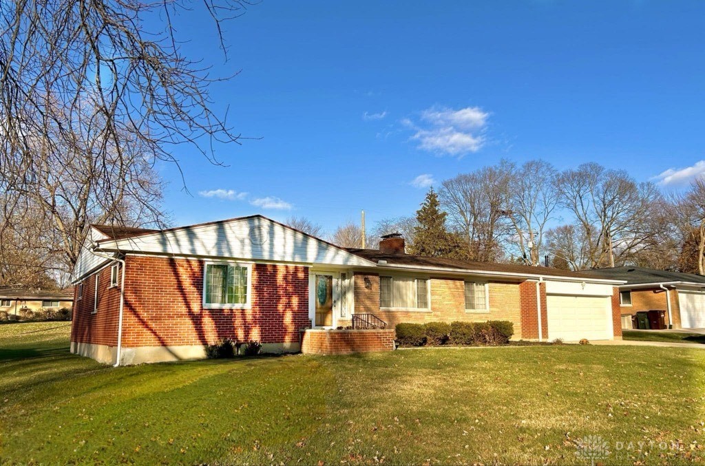 321 Laurelann Drive, Dayton, Ohio image 1