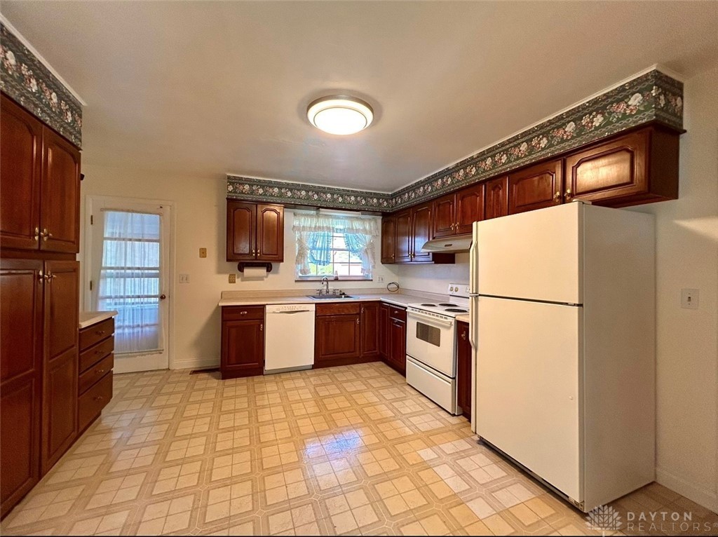 321 Laurelann Drive, Dayton, Ohio image 19