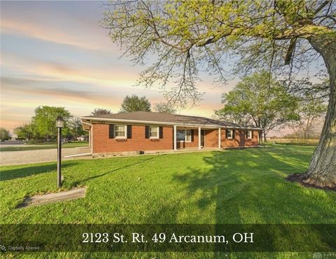 Photo of 2123 State Route 49, Arcanum, OH 45304 (MLS # 956981)