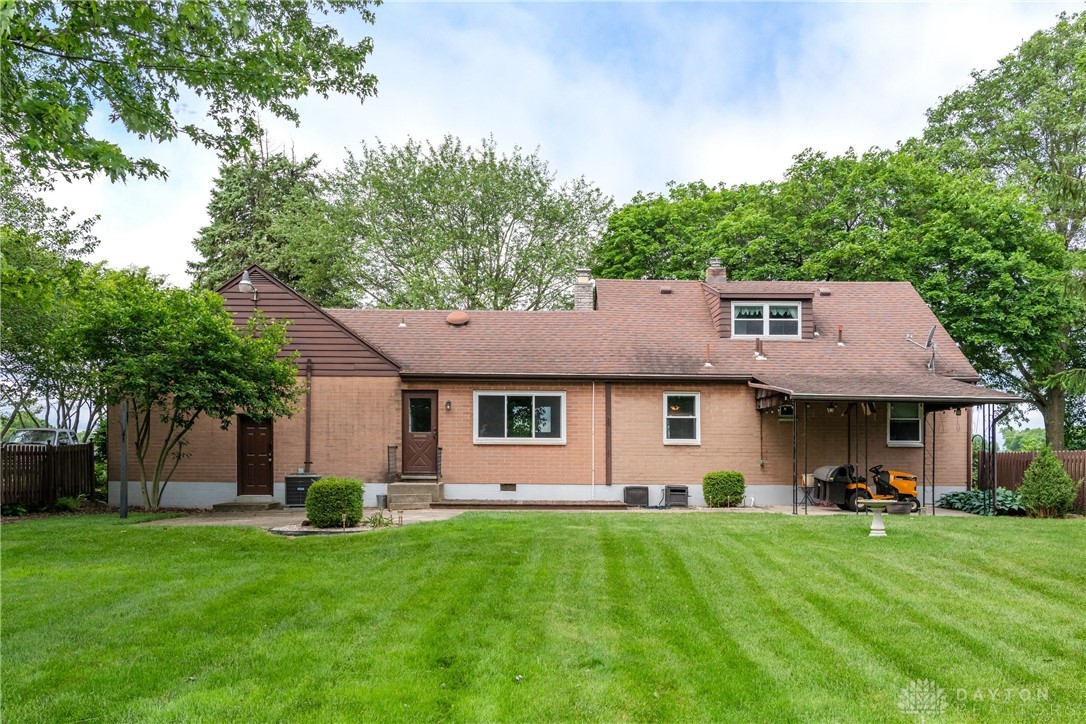 7885 S Jay Road, West Milton, Ohio image 23