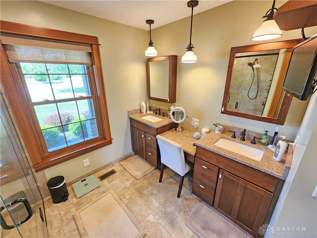5630 Meissen Drive, Springfield, Ohio image 30