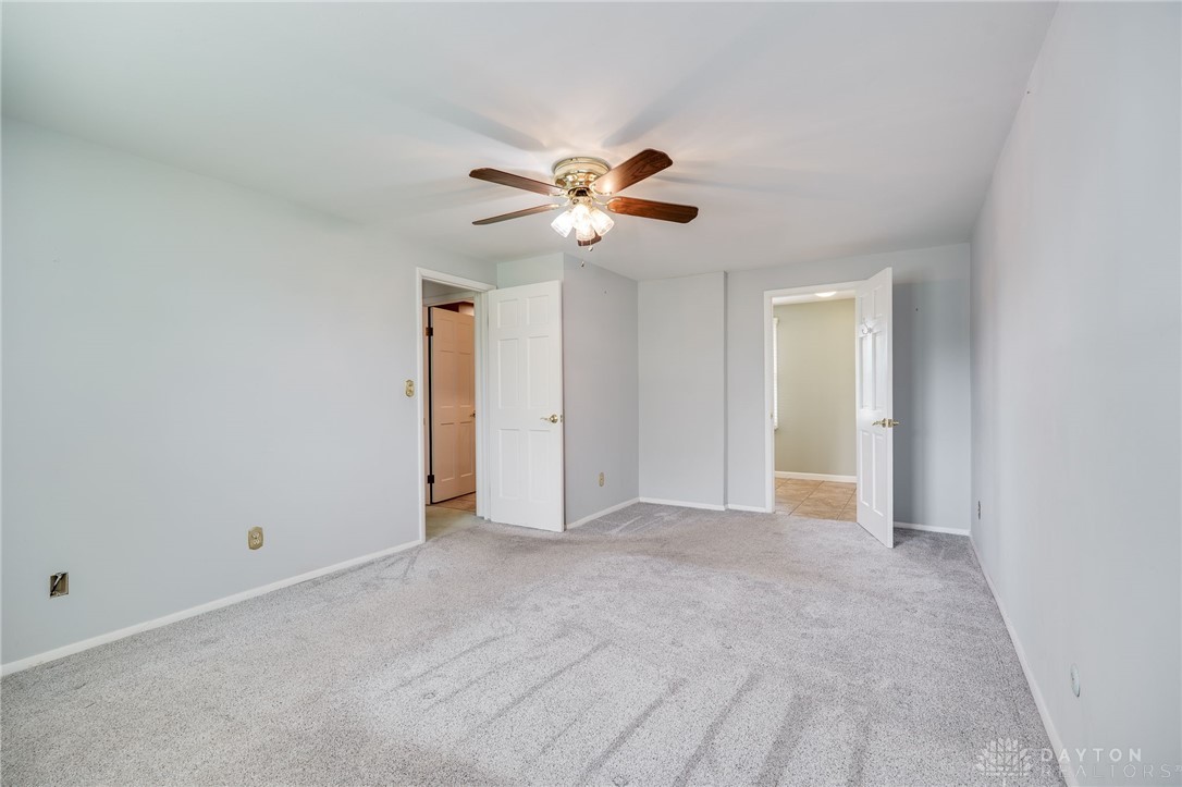 4479 E Helenwood Drive, Beavercreek, Ohio image 28