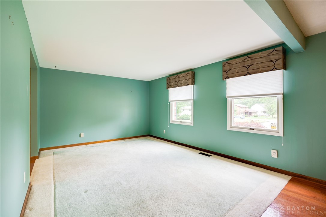 4479 E Helenwood Drive, Beavercreek, Ohio image 6