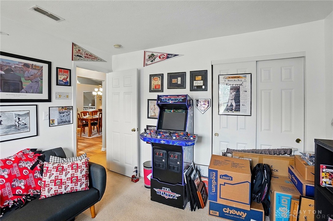 1248 Kern Drive, Germantown, Ohio image 24