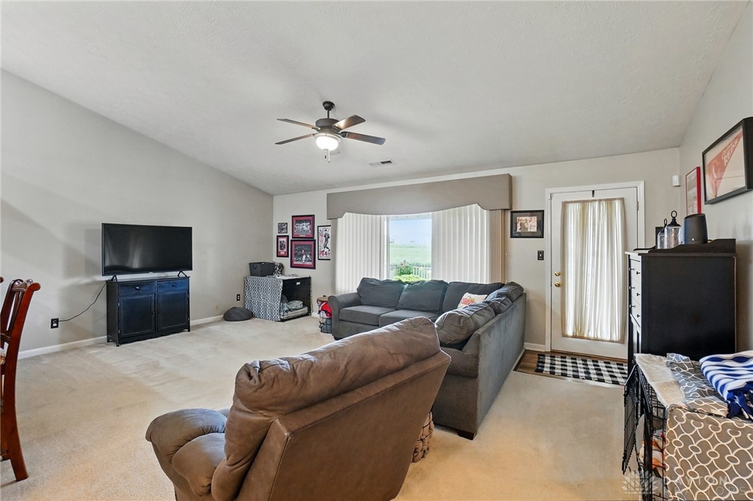 1248 Kern Drive, Germantown, Ohio image 17