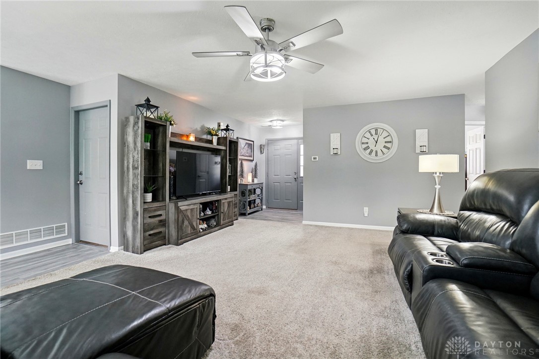 137 Sweet Gum Drive, Hamilton, Ohio image 7