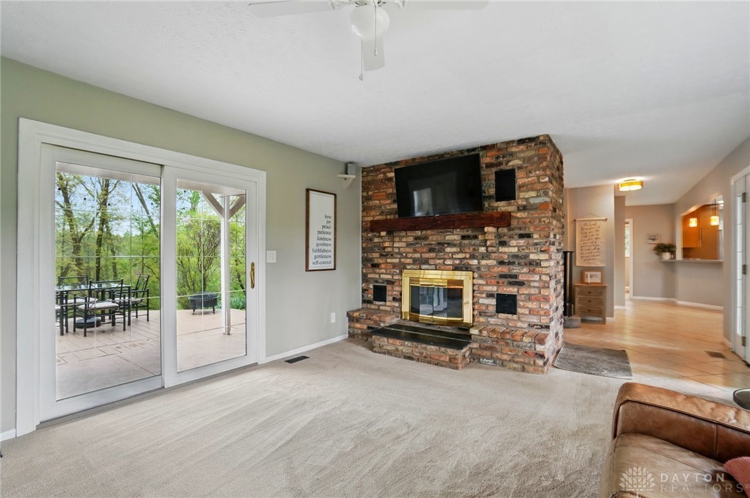 3877 St Paris Pike, Springfield, Ohio image 10