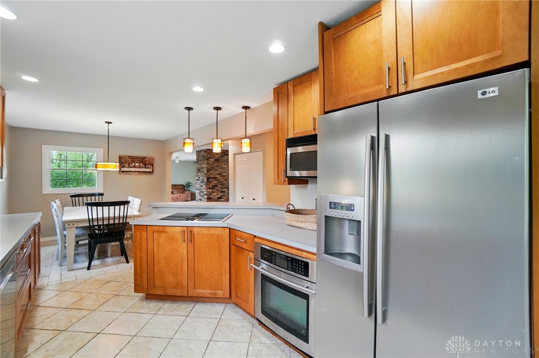 3877 St Paris Pike, Springfield, Ohio image 17