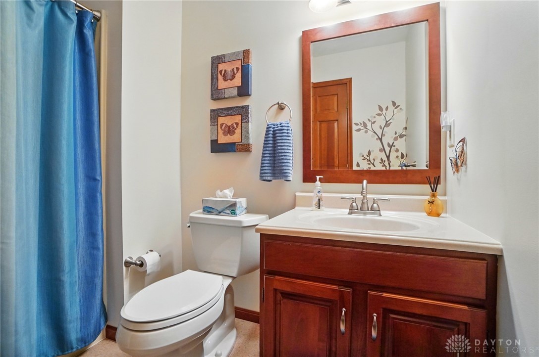 2954 Stauffer Drive, Beavercreek, Ohio image 29