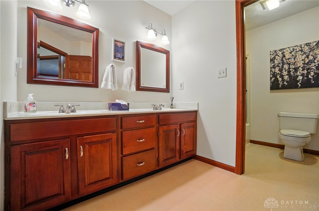 2954 Stauffer Drive, Beavercreek, Ohio image 22