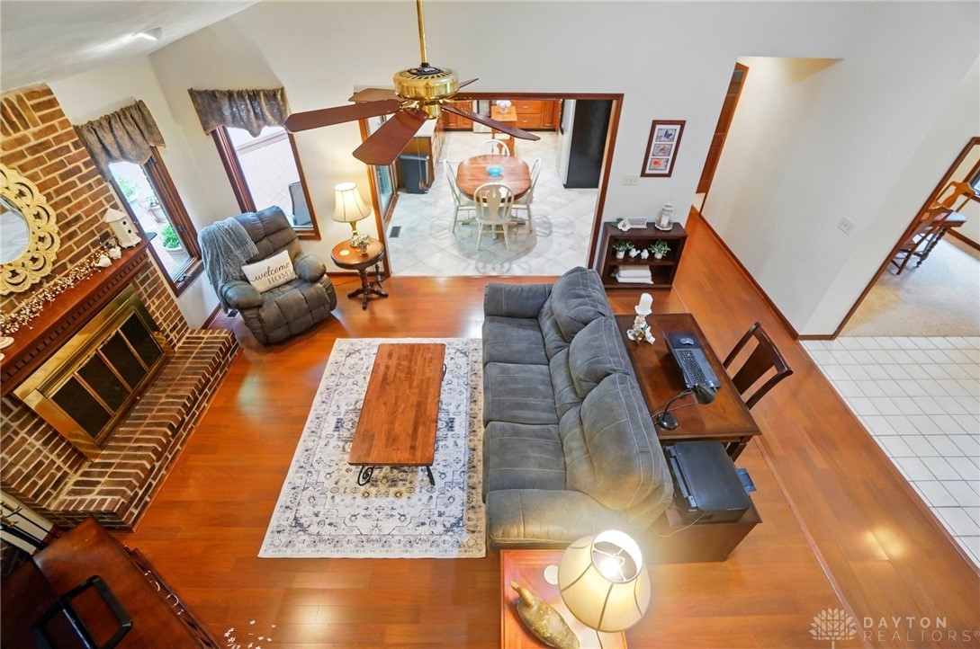 2954 Stauffer Drive, Beavercreek, Ohio image 9