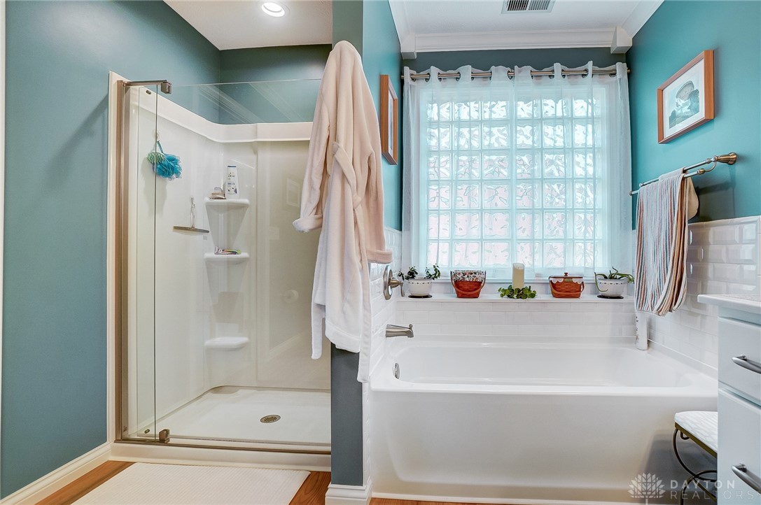 2820 Parkwood Drive, Troy, Ohio image 37
