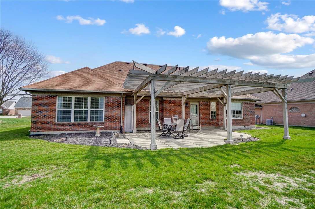 2820 Parkwood Drive, Troy, Ohio image 49