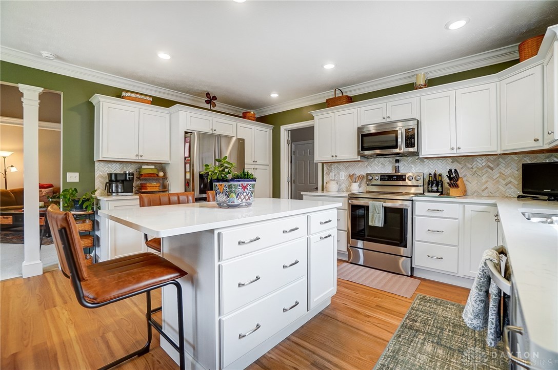 2820 Parkwood Drive, Troy, Ohio image 25