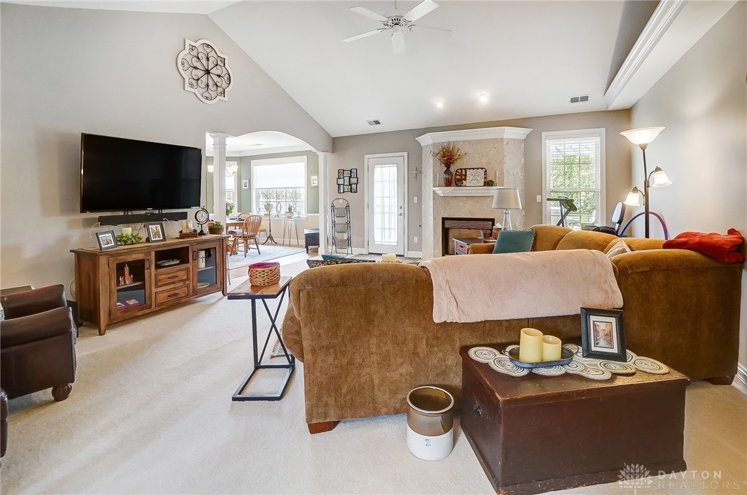 2820 Parkwood Drive, Troy, Ohio image 13