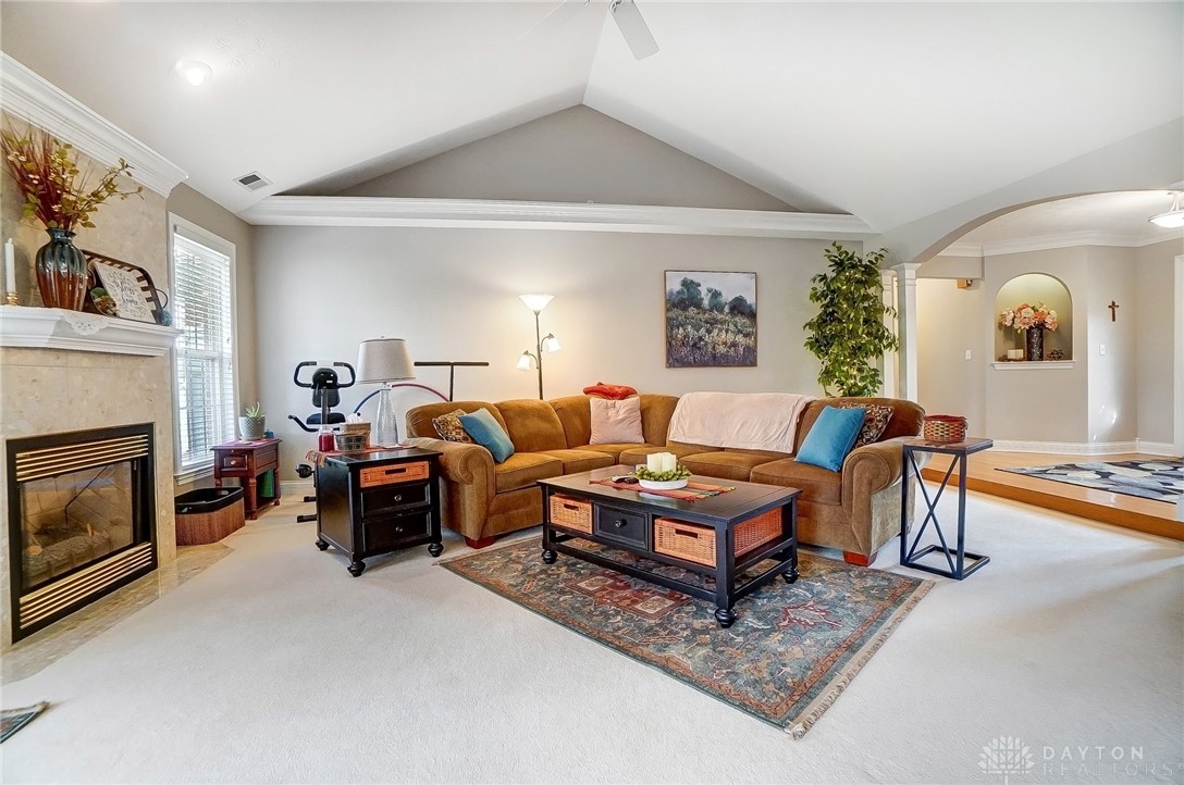 2820 Parkwood Drive, Troy, Ohio image 12