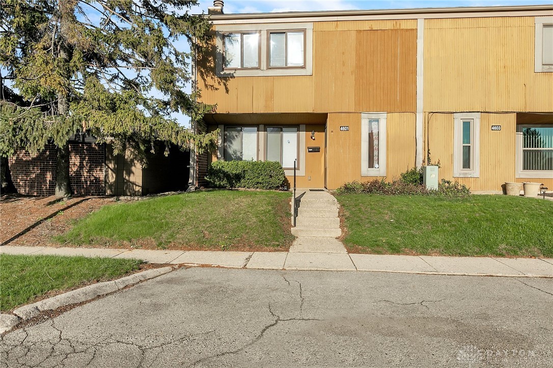 4601 Merrick Drive, Dayton, Ohio image 1