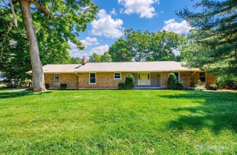 Homes For Sale - 4690 Huston Road<br/> Hamilton, OH 45013