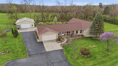Photo of 4248 Powell Road, Huber Heights, OH 45424 (MLS # 955936)