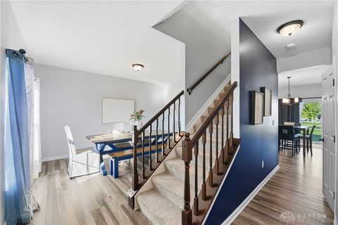 Tiny photo for 2521 Leonardo Way, Franklin, OH 45005 (MLS # 945833)