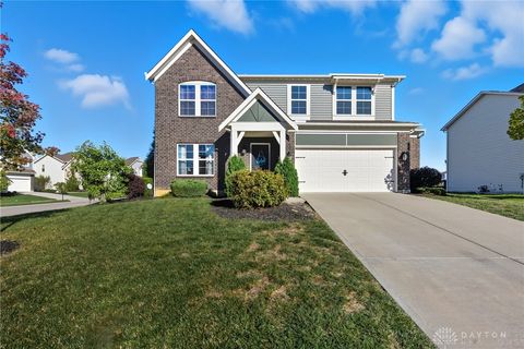 Photo of 2521 Leonardo Way, Franklin, OH 45005 (MLS # 945833)