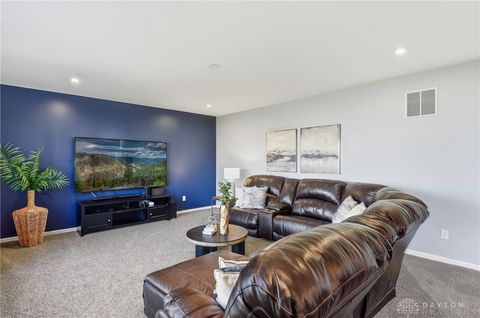 Tiny photo for 2521 Leonardo Way, Franklin, OH 45005 (MLS # 945833)