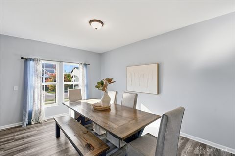 Tiny photo for 2521 Leonardo Way, Franklin, OH 45005 (MLS # 945833)