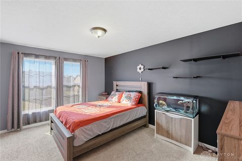 Tiny photo for 2521 Leonardo Way, Franklin, OH 45005 (MLS # 945833)