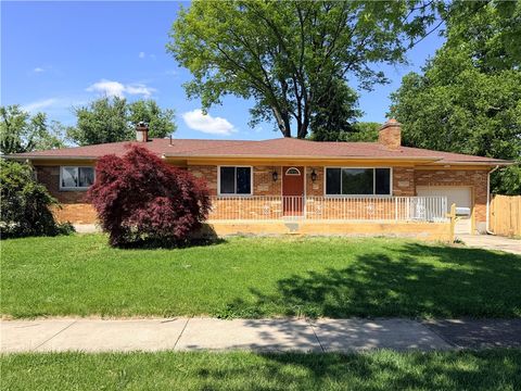 Photo of 2281 E Stroop Road, Kettering, OH 45440 (MLS # 958270)