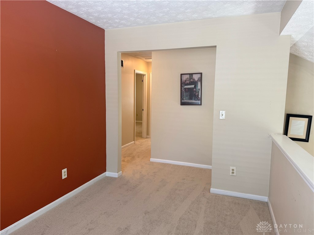 232 Choctaw Circle, Franklin, Ohio image 22