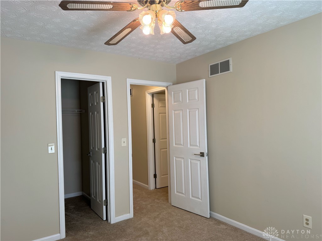 232 Choctaw Circle, Franklin, Ohio image 28