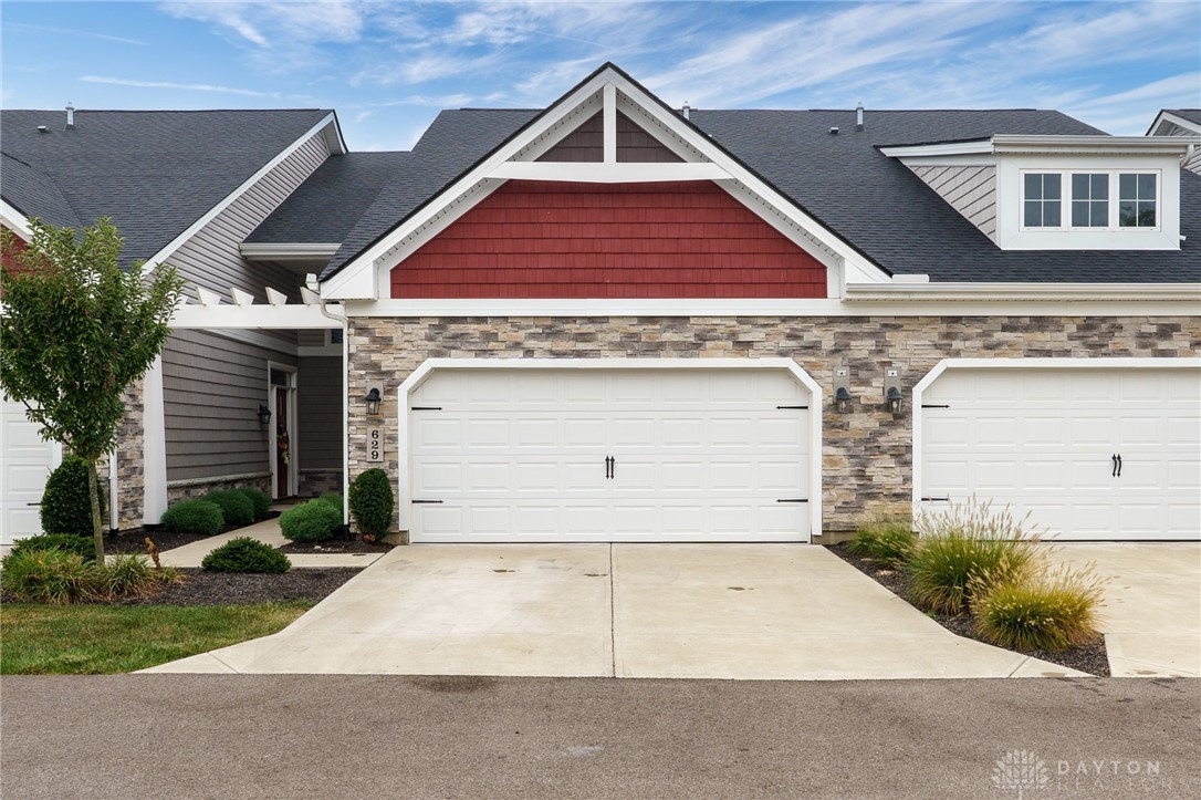 Beavercreek, Ohio 45430, United States, 2 Bedrooms Bedrooms, ,3 BathroomsBathrooms,Residential,Active,201028