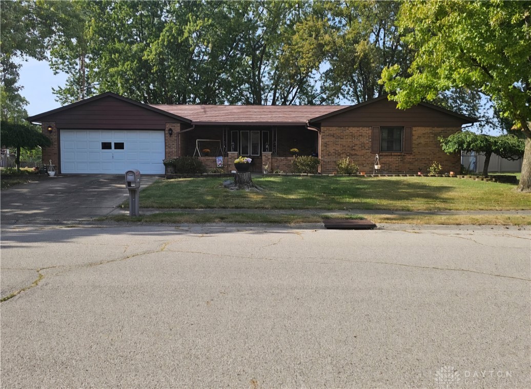 404 Jamesway Drive, Eaton, Ohio image 1