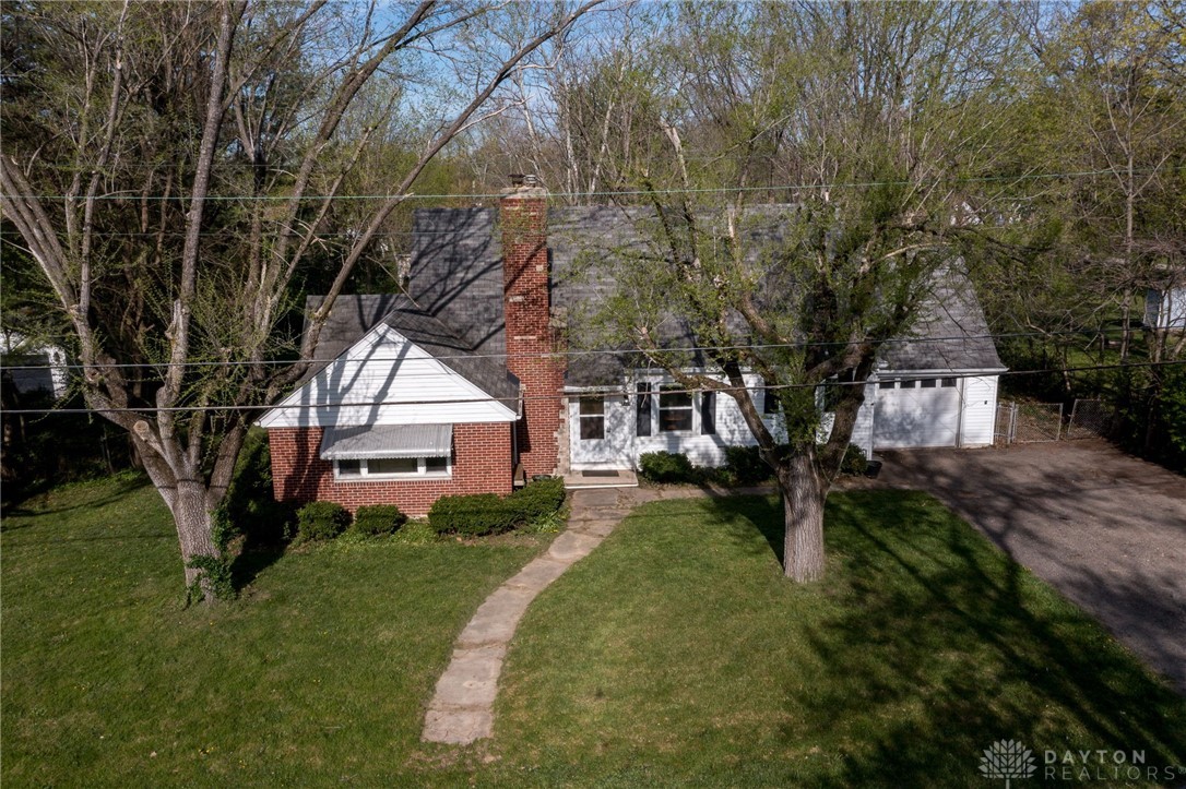 1661 N Central Drive, Beavercreek, Ohio image 2