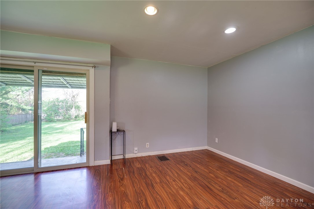 1661 N Central Drive, Beavercreek, Ohio image 23