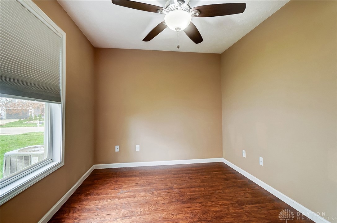 1701 Farrington Drive, Kettering, Ohio image 39