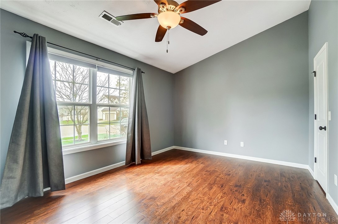 1701 Farrington Drive, Kettering, Ohio image 24