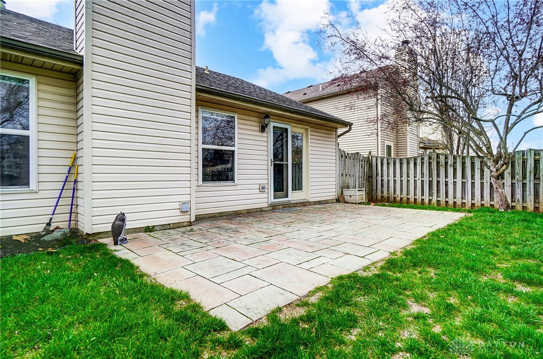 1701 Farrington Drive, Kettering, Ohio image 49