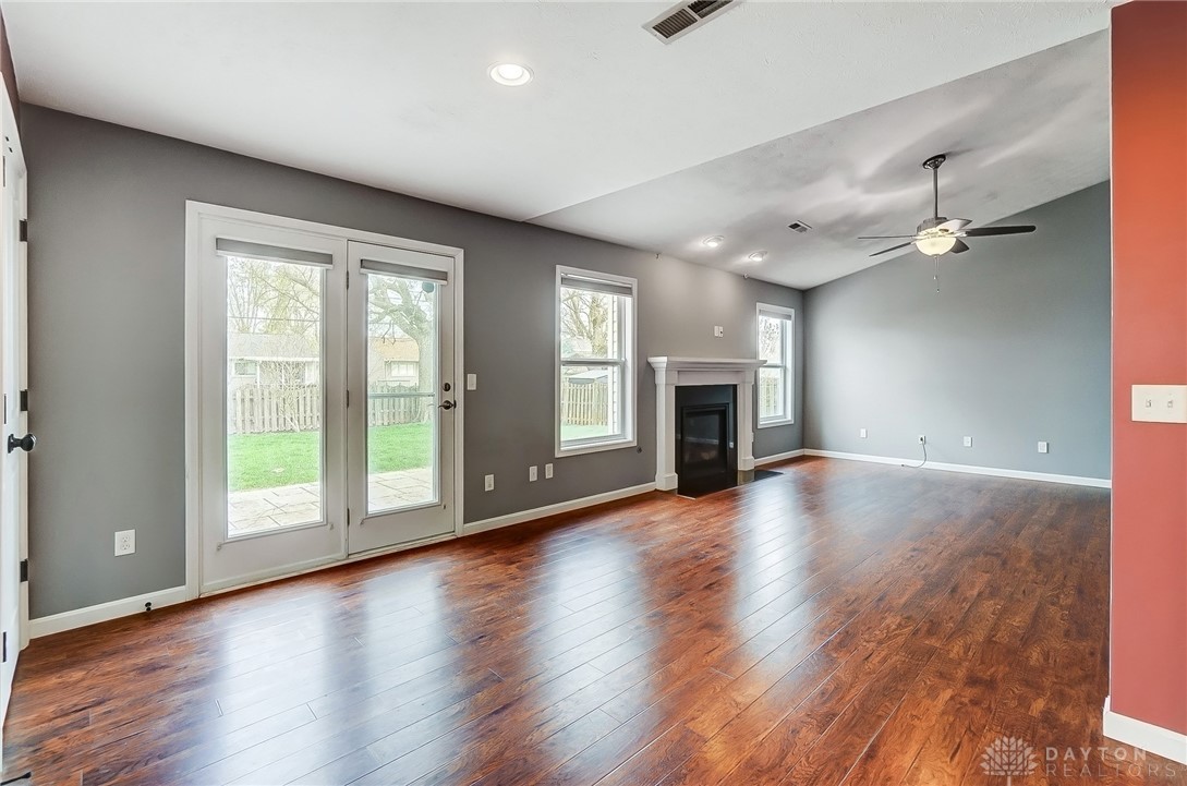 1701 Farrington Drive, Kettering, Ohio image 14