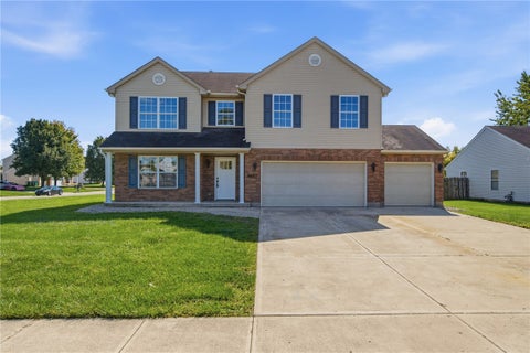 Homes For Sale - 8657 Plum Creek Court<br/> Franklin, OH 45005
