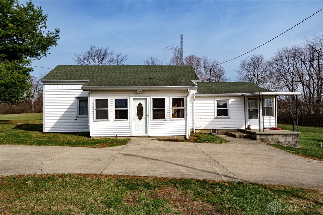 130 S Stringtown Road, Xenia, Ohio image 2