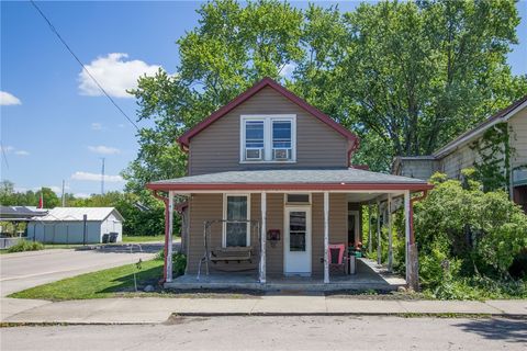 Photo of 98 N 2nd Street, Camden, OH 45311 (MLS # 958754)